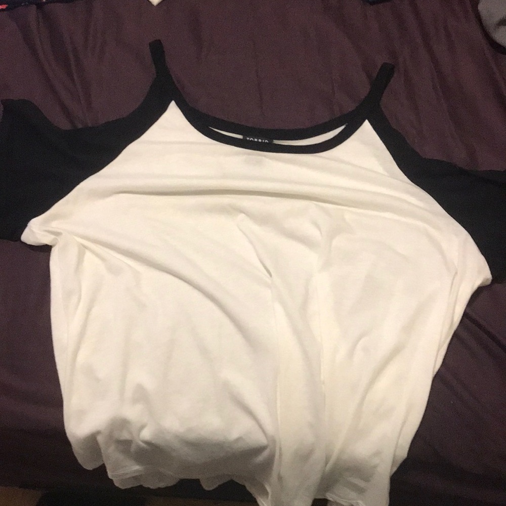 Cold shoulder t shirt